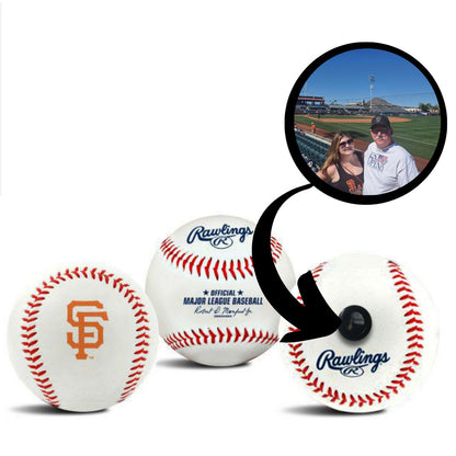San Francisco Giants MLB Collectible Baseball, Picture Inside